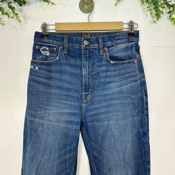Abercrombie & Fitch Women's Ultra High Rise Straight Leg Jeans Blue Size 27 - Picture 11 of 12